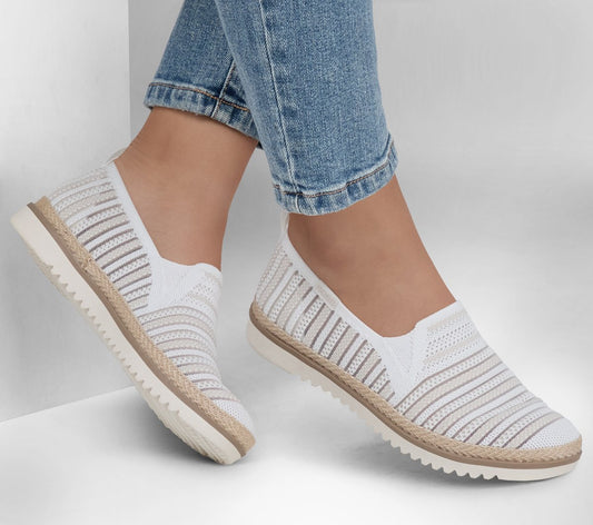 BOBS Flexpadrille LO - So Chic | Skechers sale