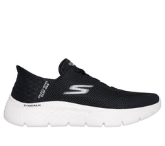 BLACK / WHITE