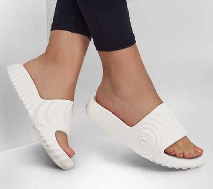 GO FOAM Arch Fit Craze - Kai | Skechers US