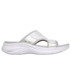 WHITE / SILVER