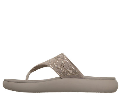 Relaxed Fit: Asana Luxe - Keep Dazzling | Skechers USA