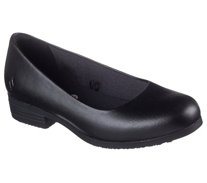 Work: Naulia | Skechers on sale