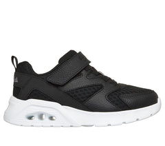 BLACK / WHITE