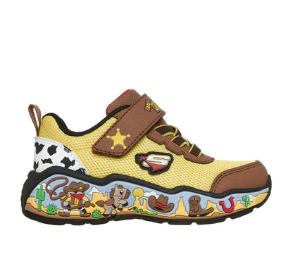 Play Scene | Skechers outlet